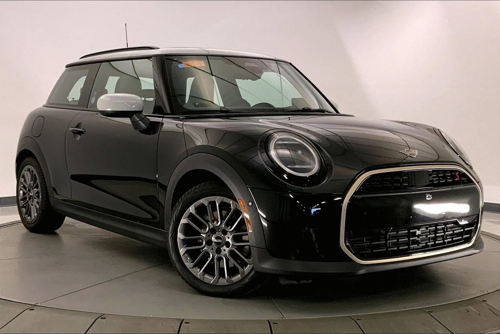 Used 2025 MINI Cooper S image 33