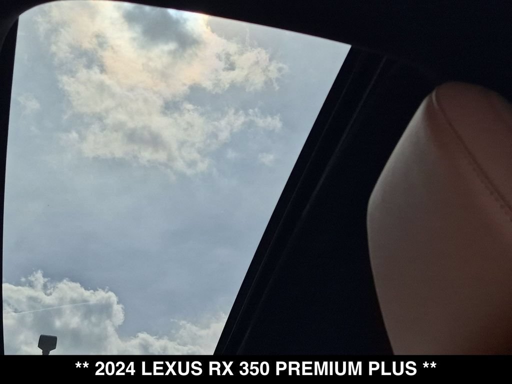 Used 2024 Lexus RX 350 Premium Plus w/ Convenience Package AWD/4WD image 4