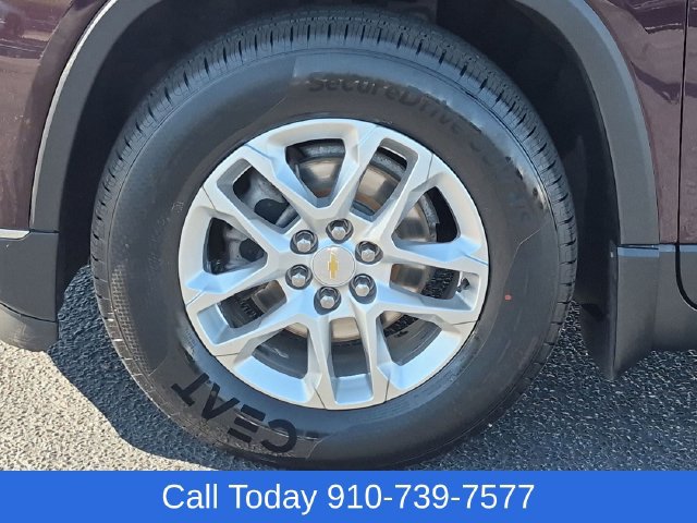 Used 2021 Chevrolet Traverse LT w/ LPO, Floor Liner Package AWD/4WD image 10