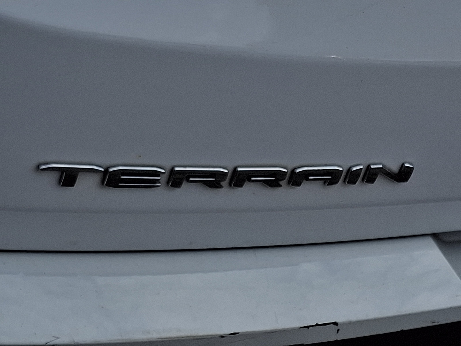 Used 2024 GMC Terrain SLE FWD image 30