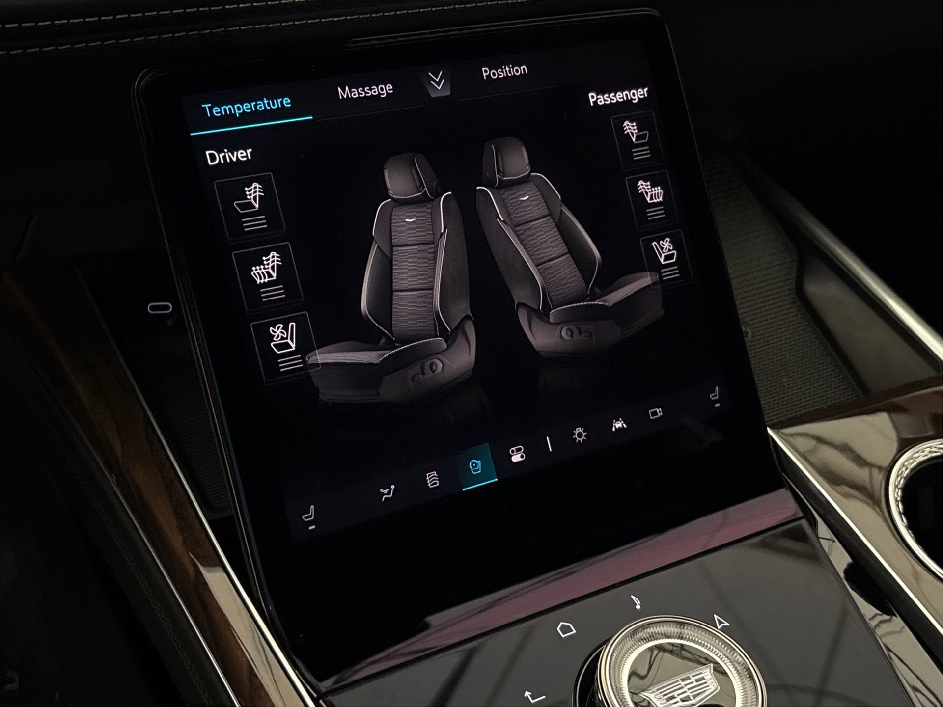 New 2025 Cadillac Escalade ESV Sport Platinum image 32