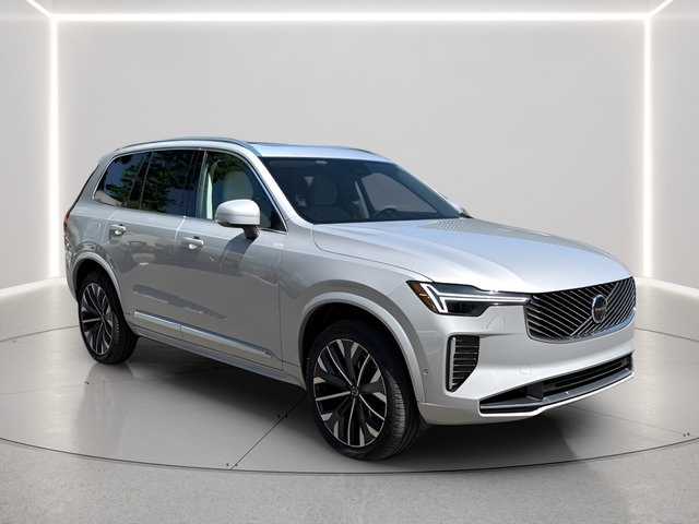 Used 2025 Volvo XC90 T8 Ultra w/ Lounge Package AWD/4WD image 7