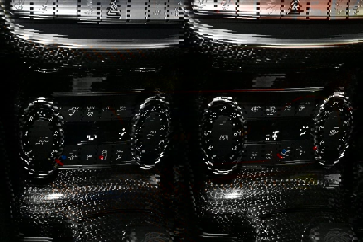 Used 2018 Mercedes-Benz G 65 AMG 4MATIC image 26