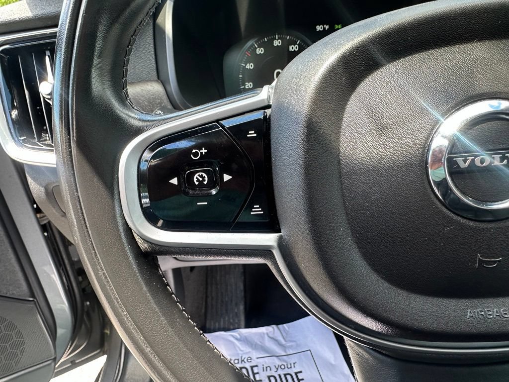 Used 2019 Volvo V90 T5 Cross Country AWD/4WD image 32