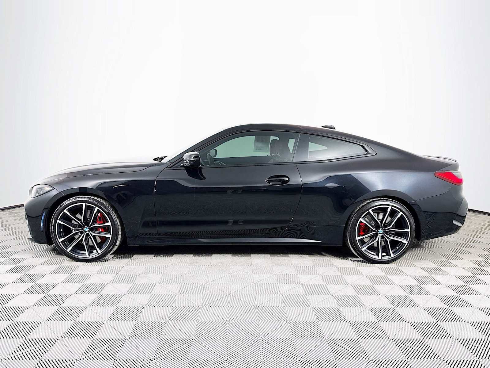 Used 2023 BMW 430i xDrive Coupe w/ M Sport Package image 8