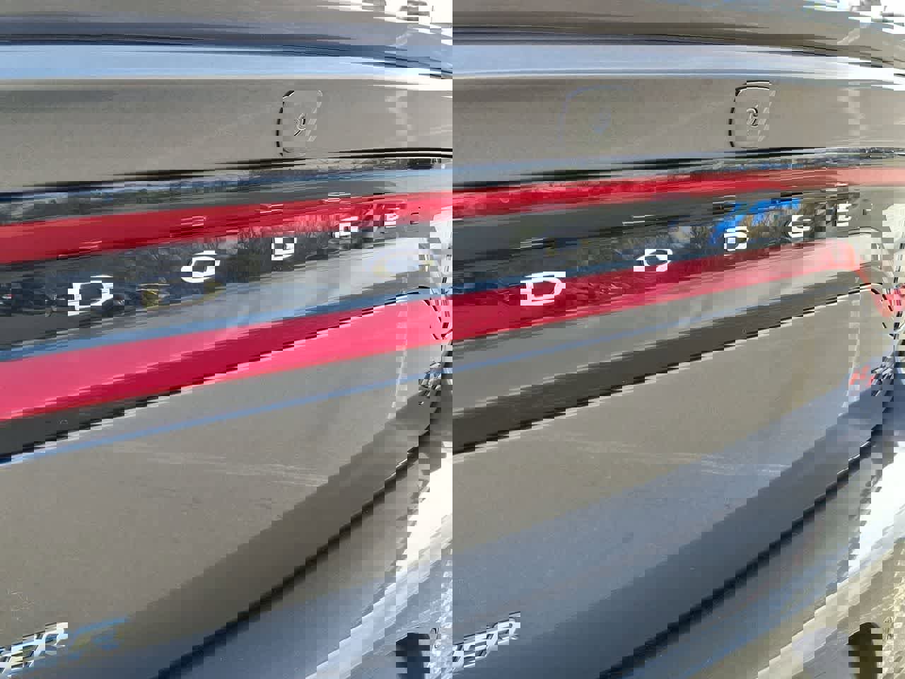 Used 2015 Dodge Charger R/T image 28