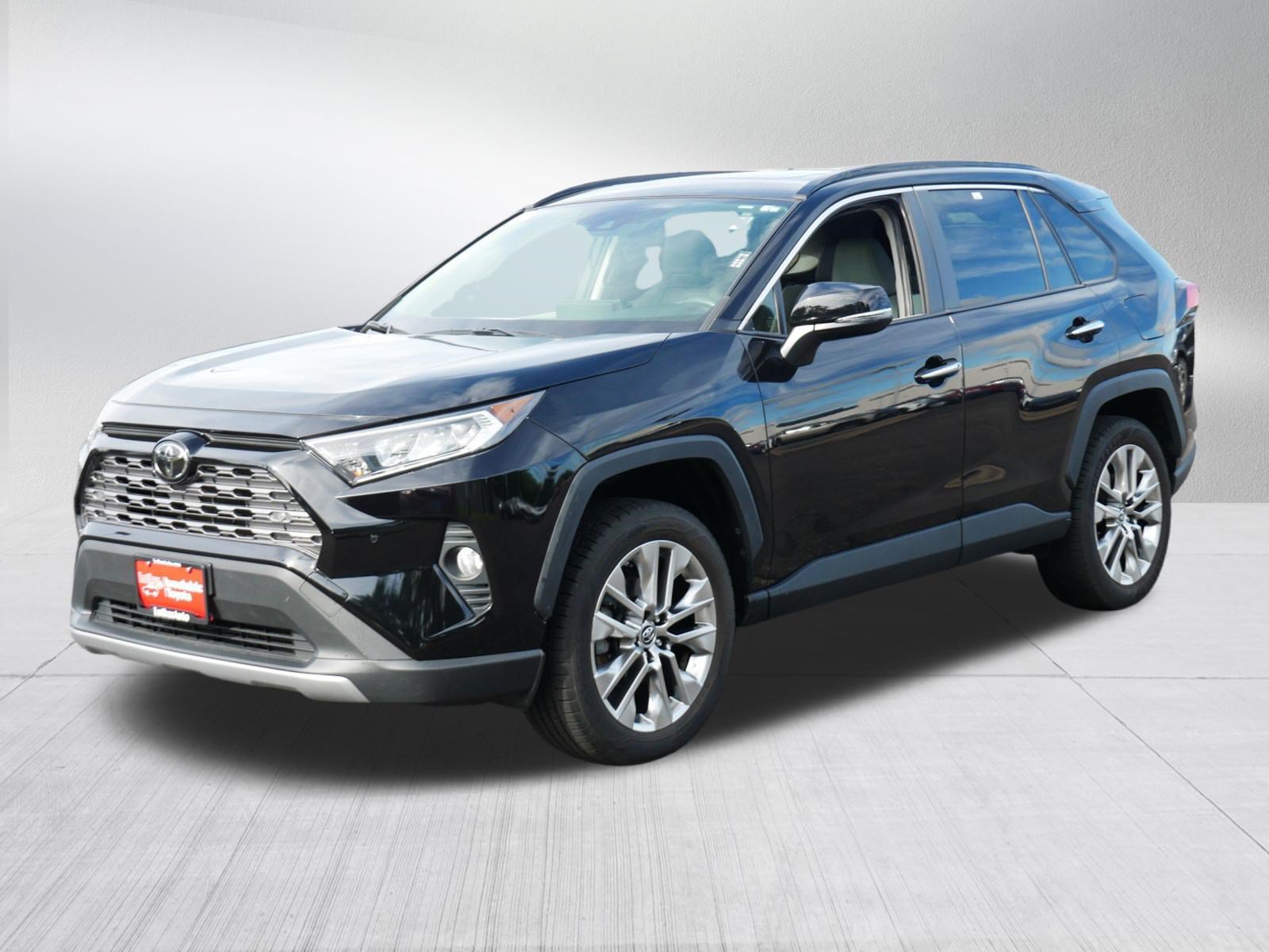 Certified 2019 Toyota RAV4 Limited w/ Cold Weather Package AWD/4WD image 3