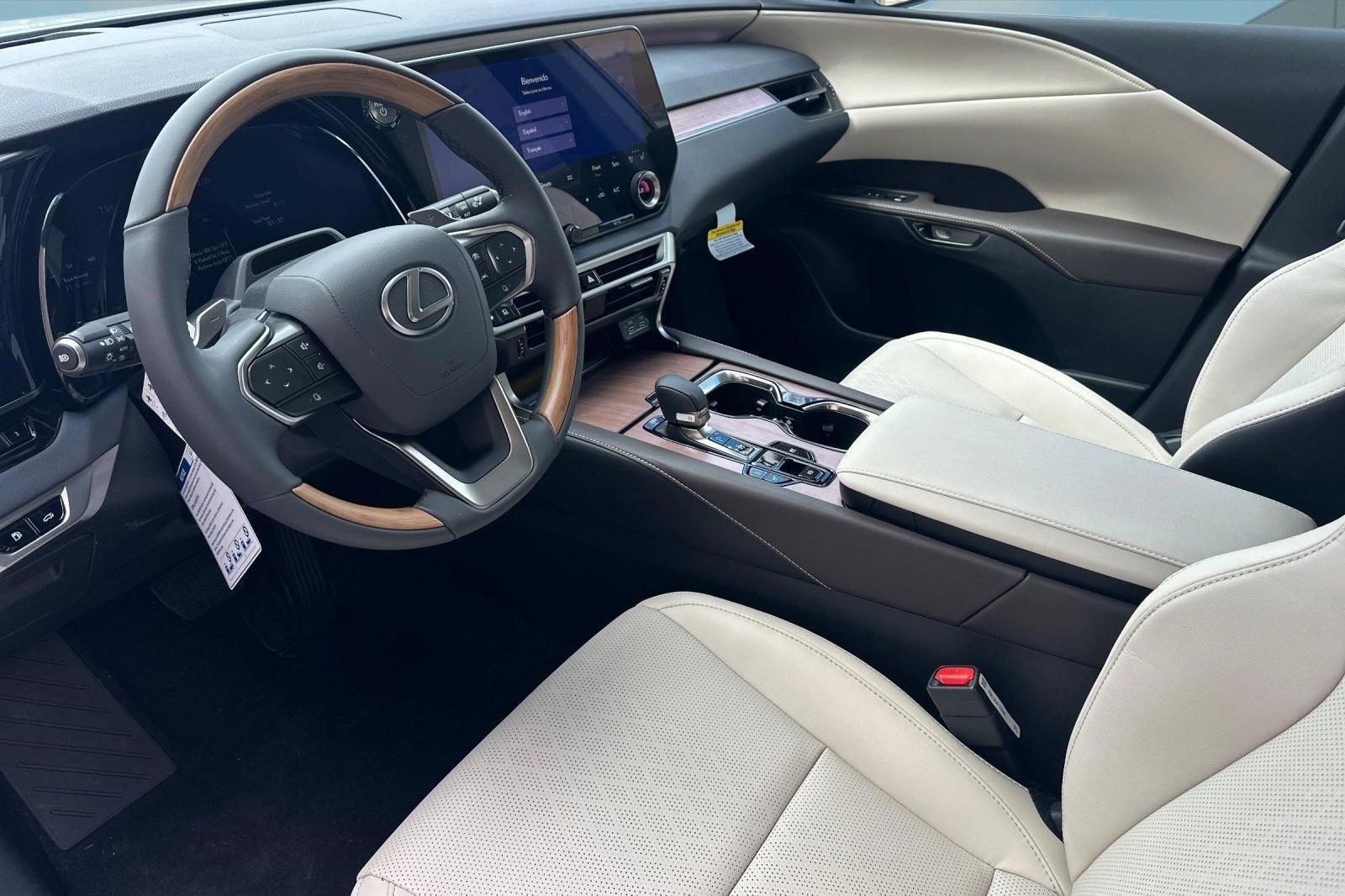 New 2026 Lexus RX 350 AWD/4WD image 4