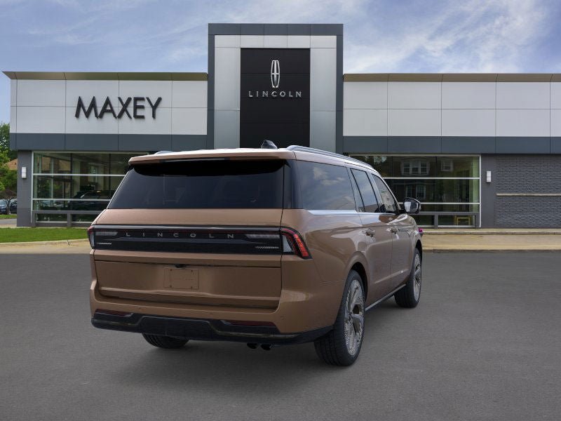 New 2026 Lincoln Navigator L Black Label AWD/4WD image 8
