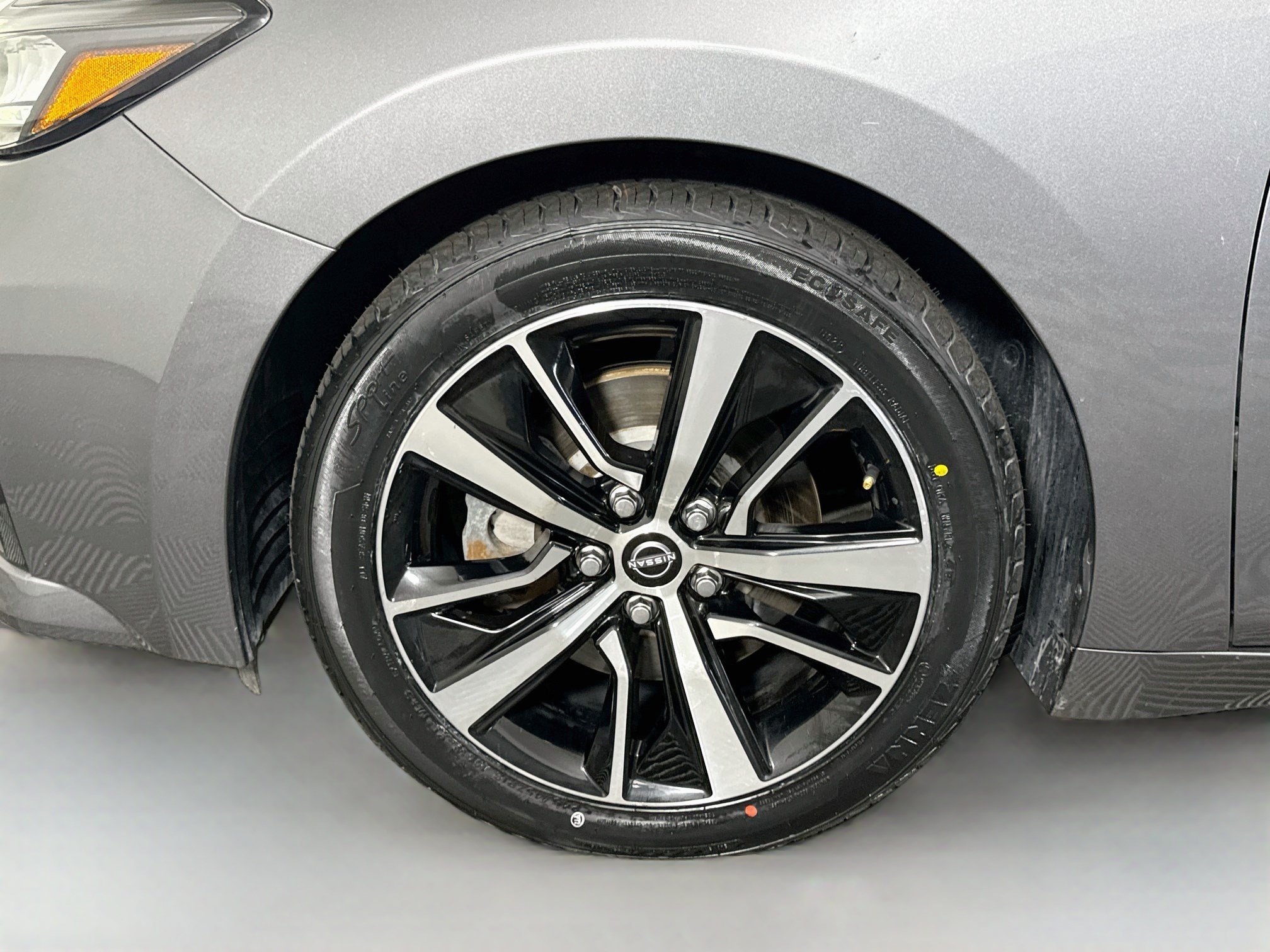 Used 2023 Nissan Maxima SV w/ Floor Mat Group FWD image 38