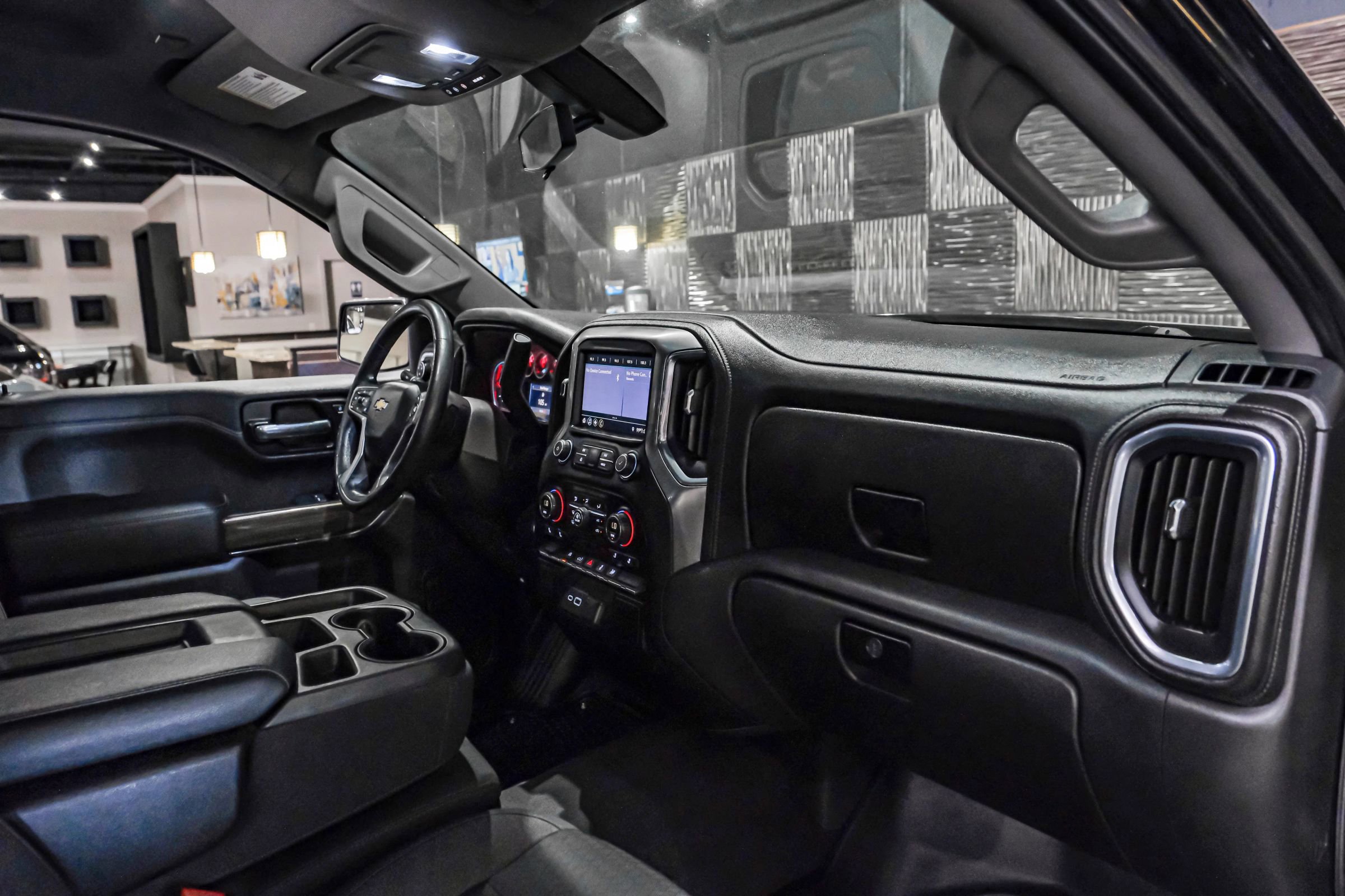 Used 2019 Chevrolet Silverado 1500 LT w/ All-Star Edition image 14