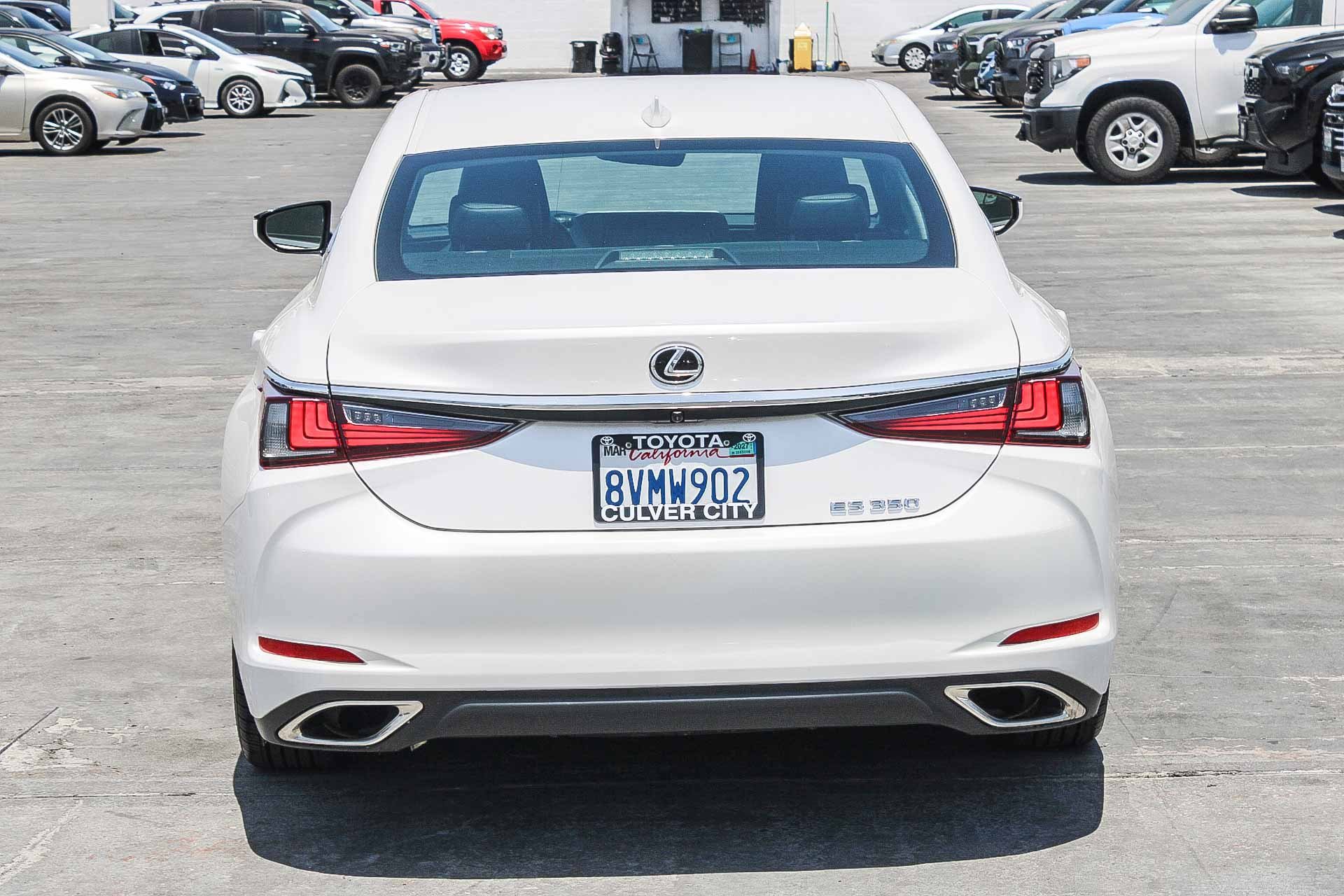 Used 2021 Lexus ES 350 w/ Accessory Package FWD image 9
