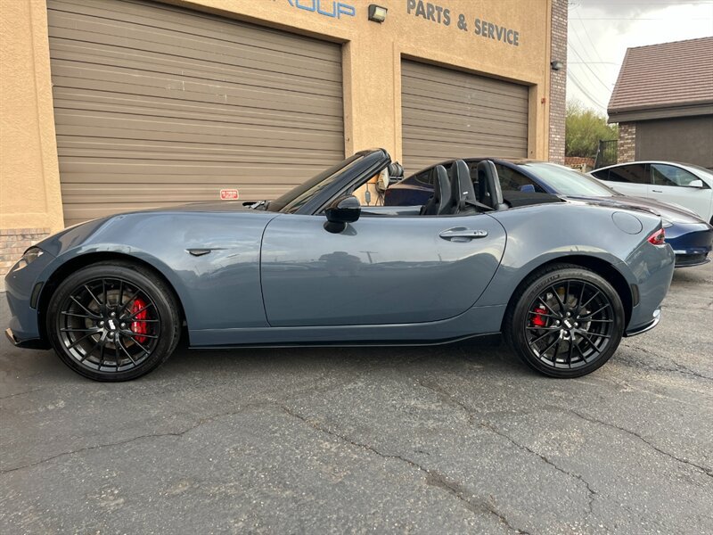 Used 2021 MAZDA MX-5 Miata Club w/ Brembo/BBS Recaro Package RWD image 32