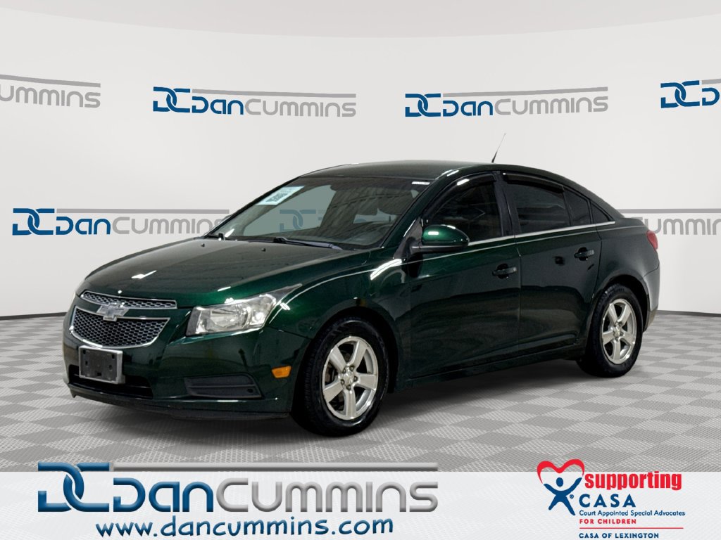 Used 2014 Chevrolet Cruze LT w/ Technology Package FWD image 1