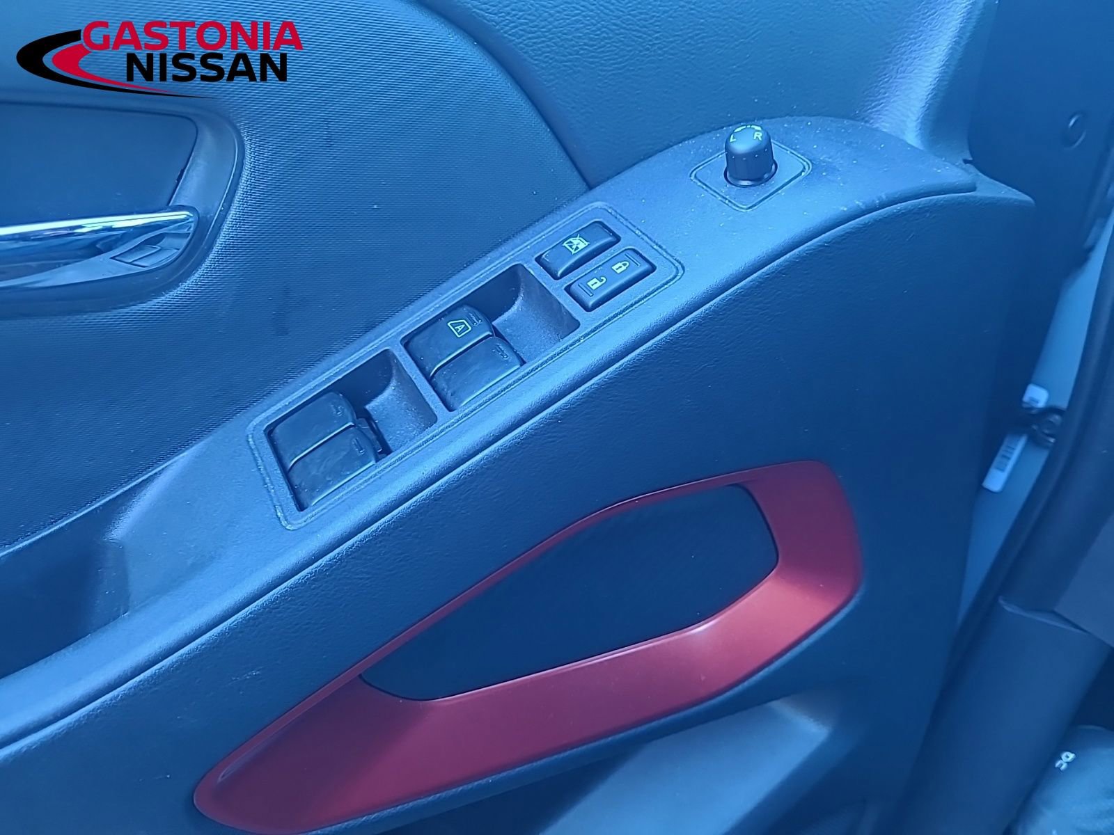 Used 2024 Nissan Frontier Pro-X w/ Technology Package image 40