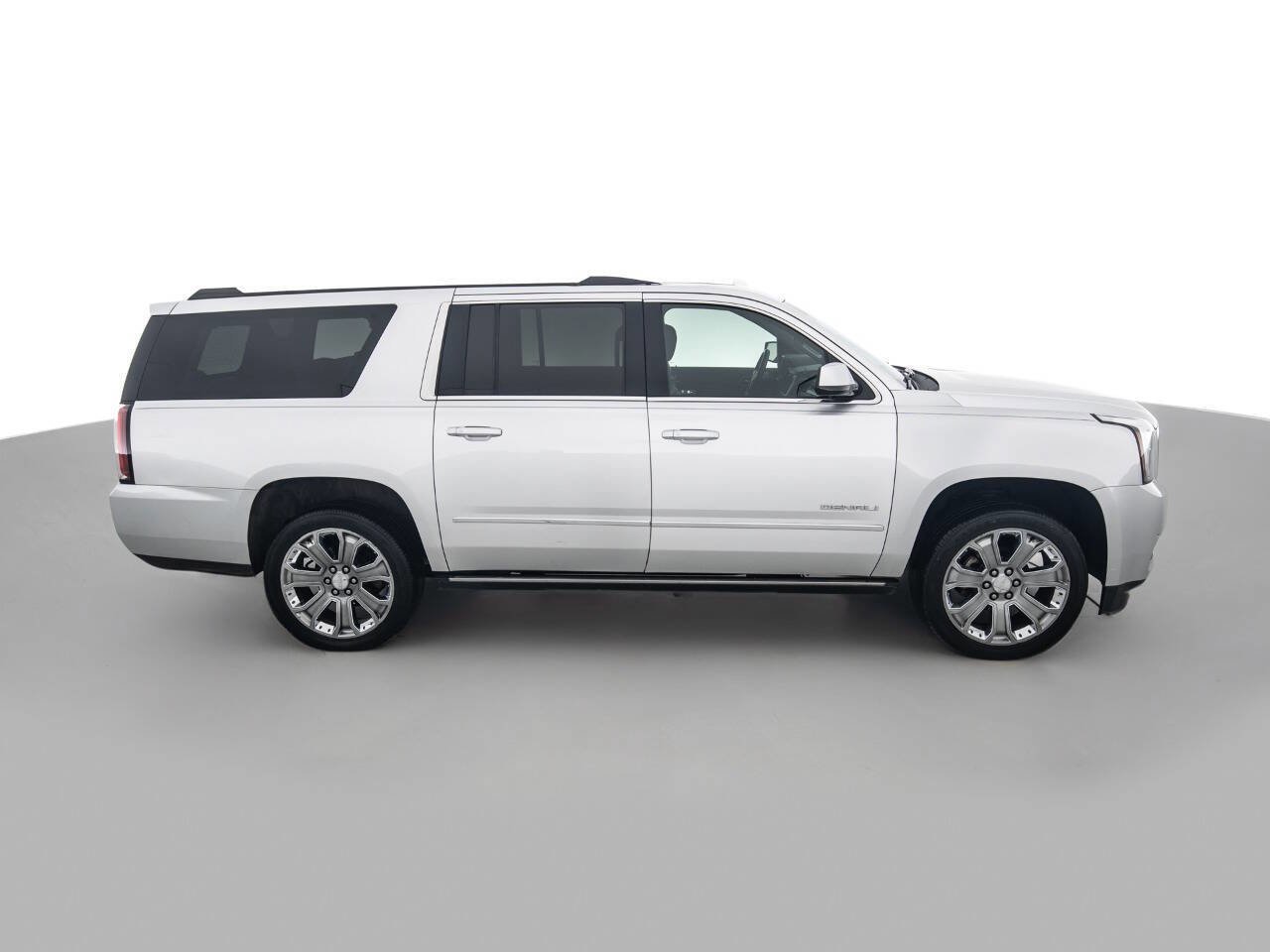 Used 2016 GMC Yukon XL Denali w/ Open Road Package image 4