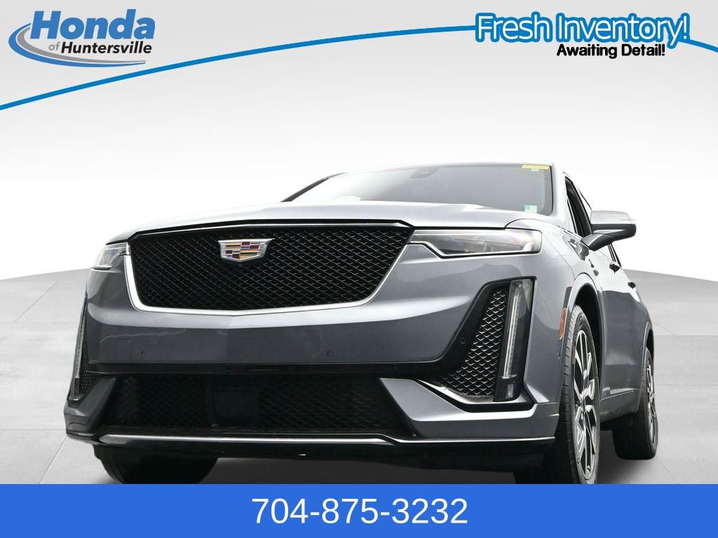 Used 2022 Cadillac XT6 Sport w/ Technology Package AWD/4WD image 23