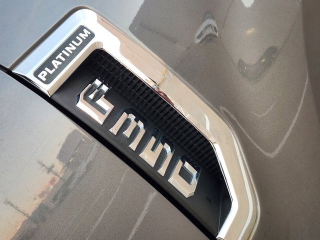 Used 2021 Ford F350 Platinum image 11