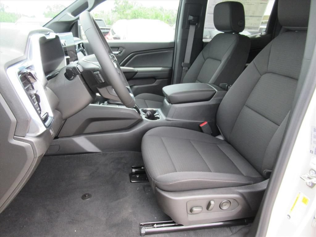New 2026 GMC Canyon Elevation w/ Convenience Package RWD image 17