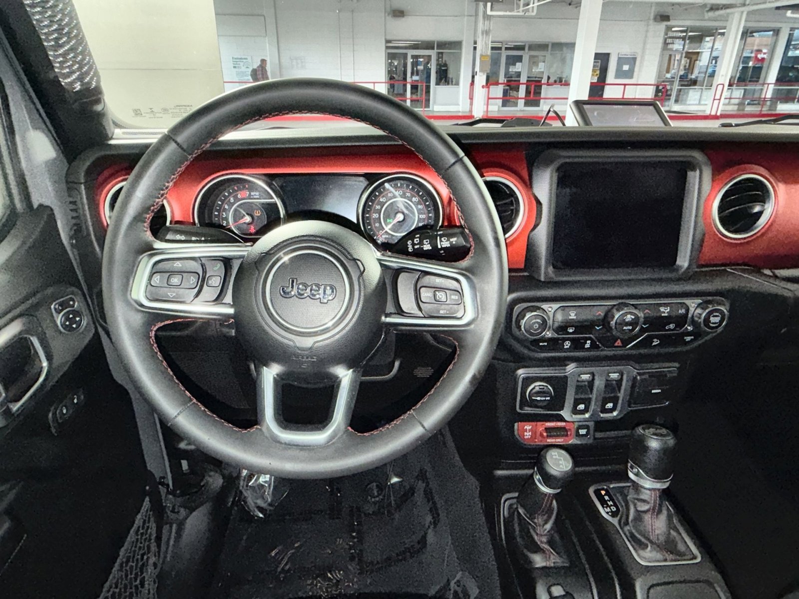 Used 2018 Jeep Wrangler Rubicon image 16