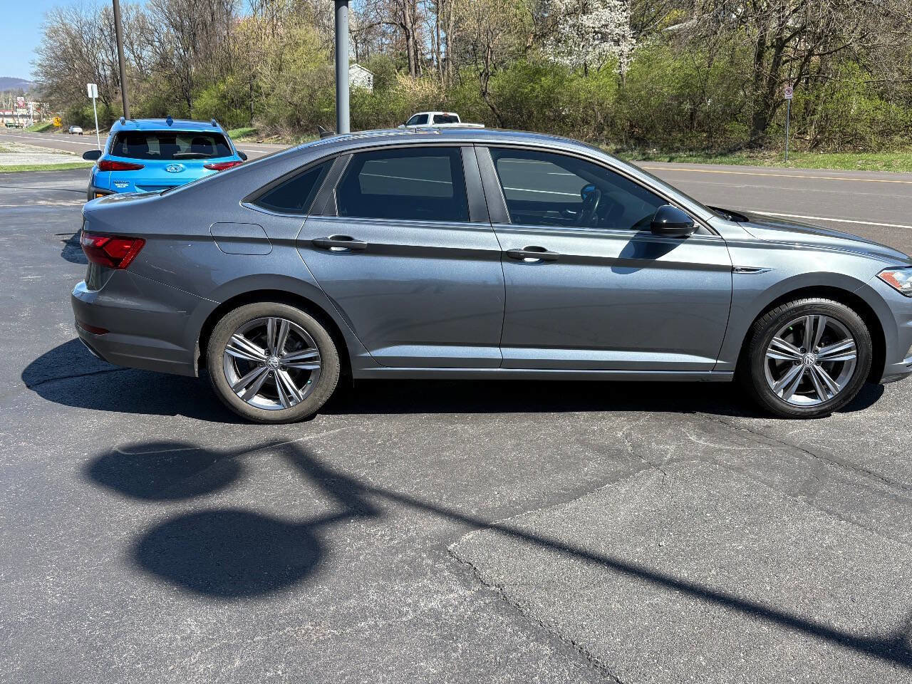 Used 2020 Volkswagen Jetta R-Line image 4