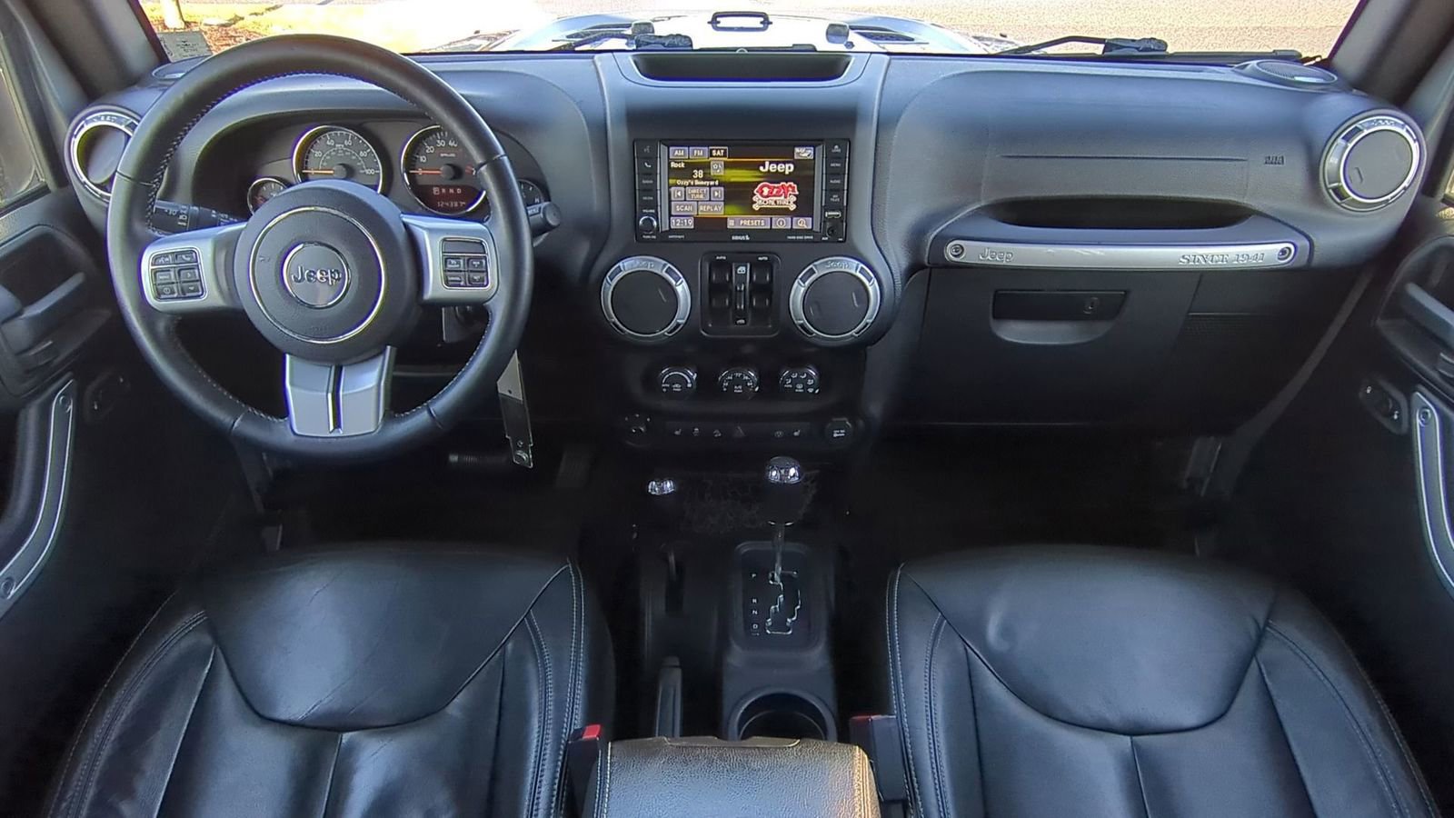 Used 2016 Jeep Wrangler Unlimited Rubicon image 17