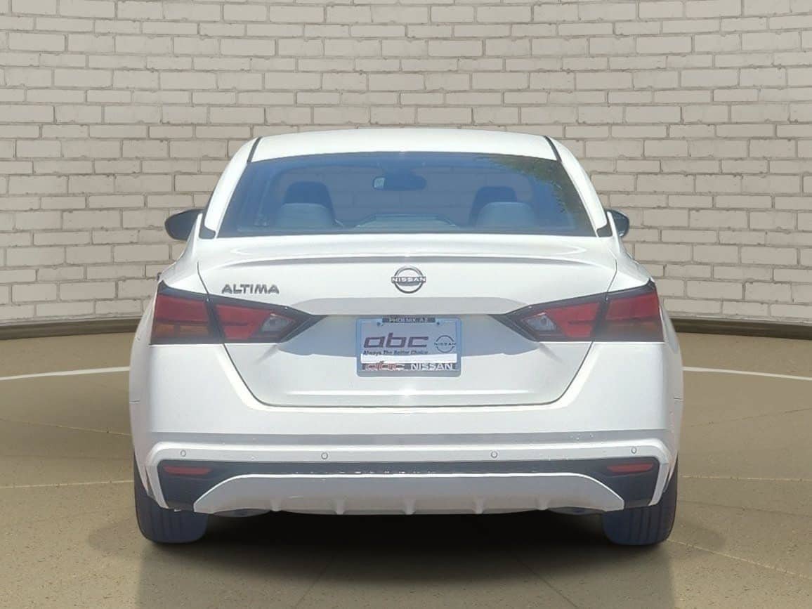 Certified 2024 Nissan Altima 2.5 S FWD image 6