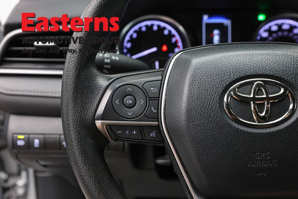 Used 2023 Toyota Camry LE FWD image 17