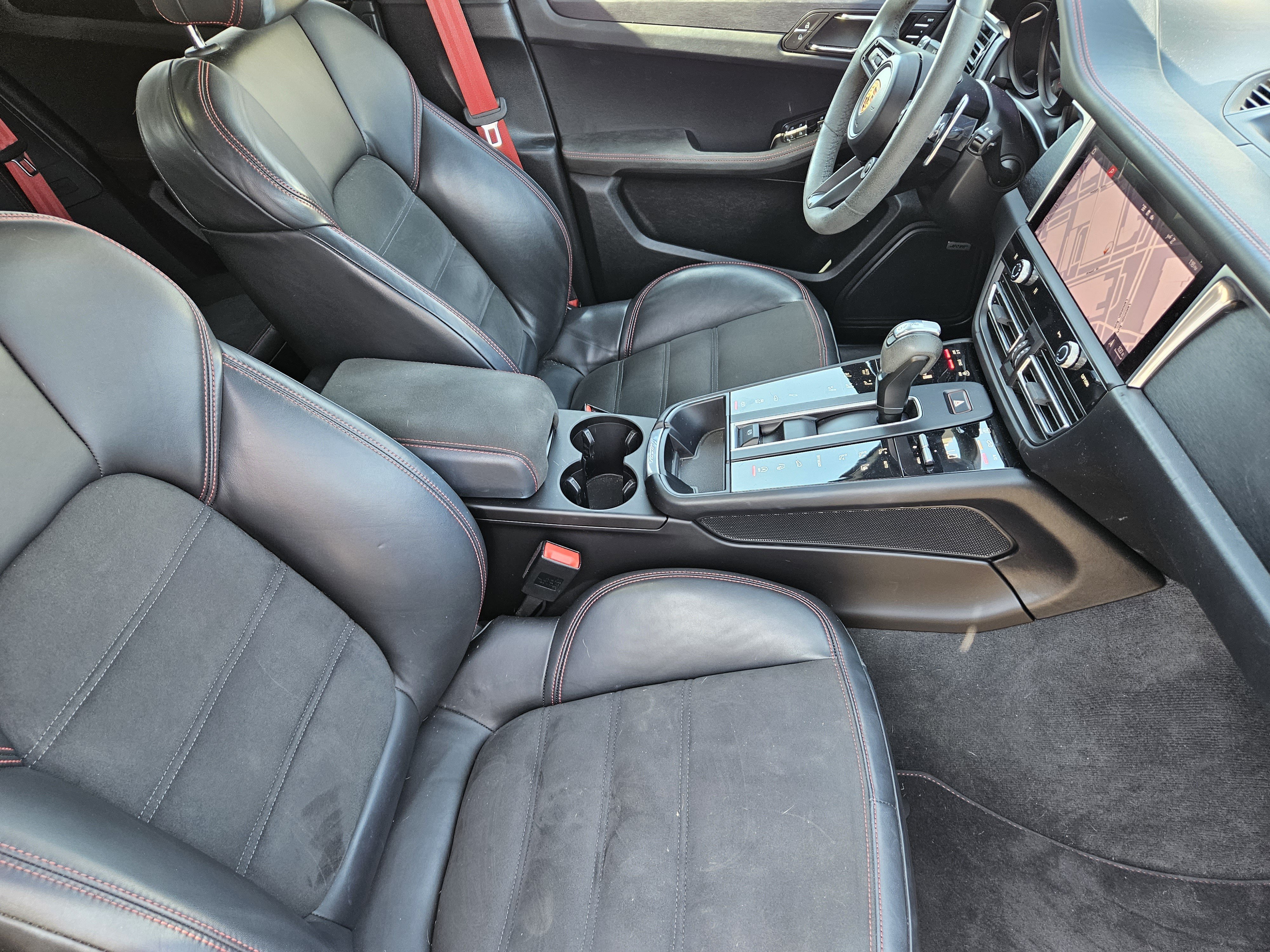 Certified 2022 Porsche Macan GTS AWD/4WD image 15