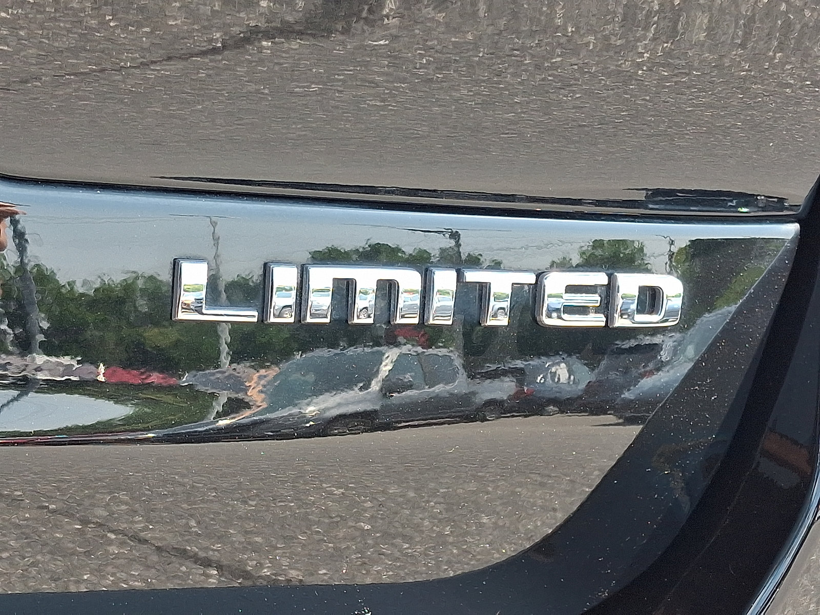 Used 2022 Jeep Grand Cherokee L Limited AWD/4WD image 30