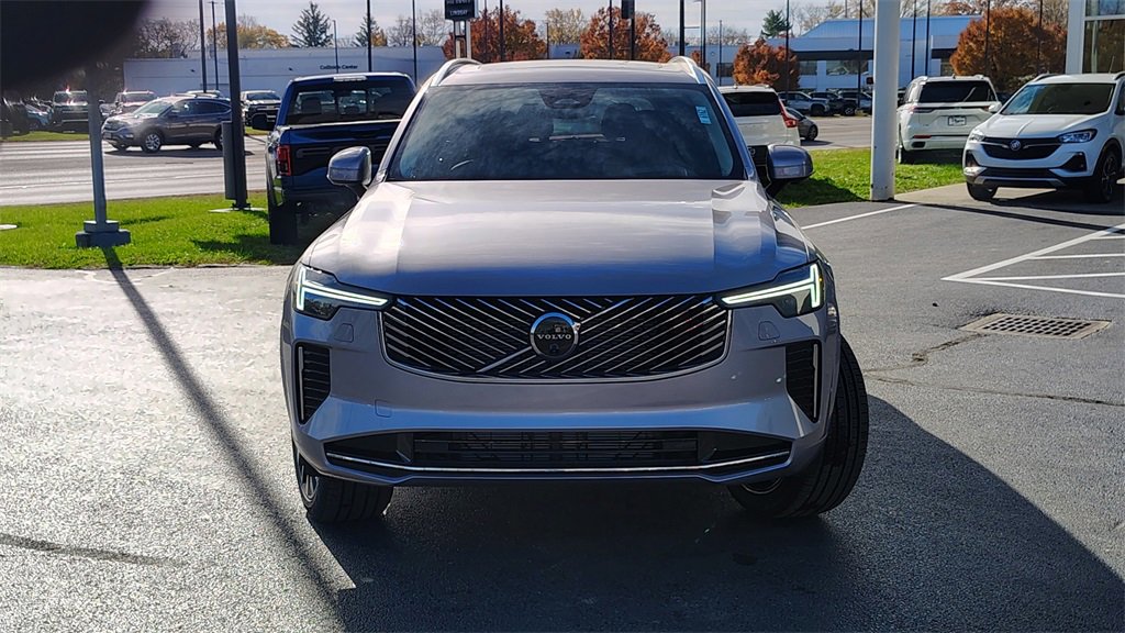 New 2026 Volvo XC90 B6 Ultra image 38