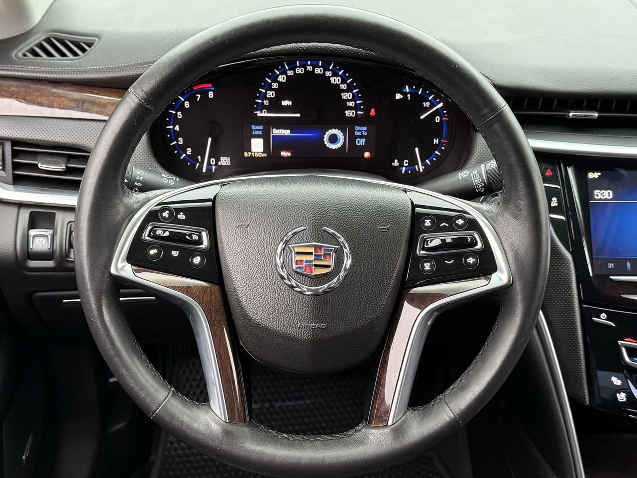 Used 2013 Cadillac XTS Luxury FWD image 12