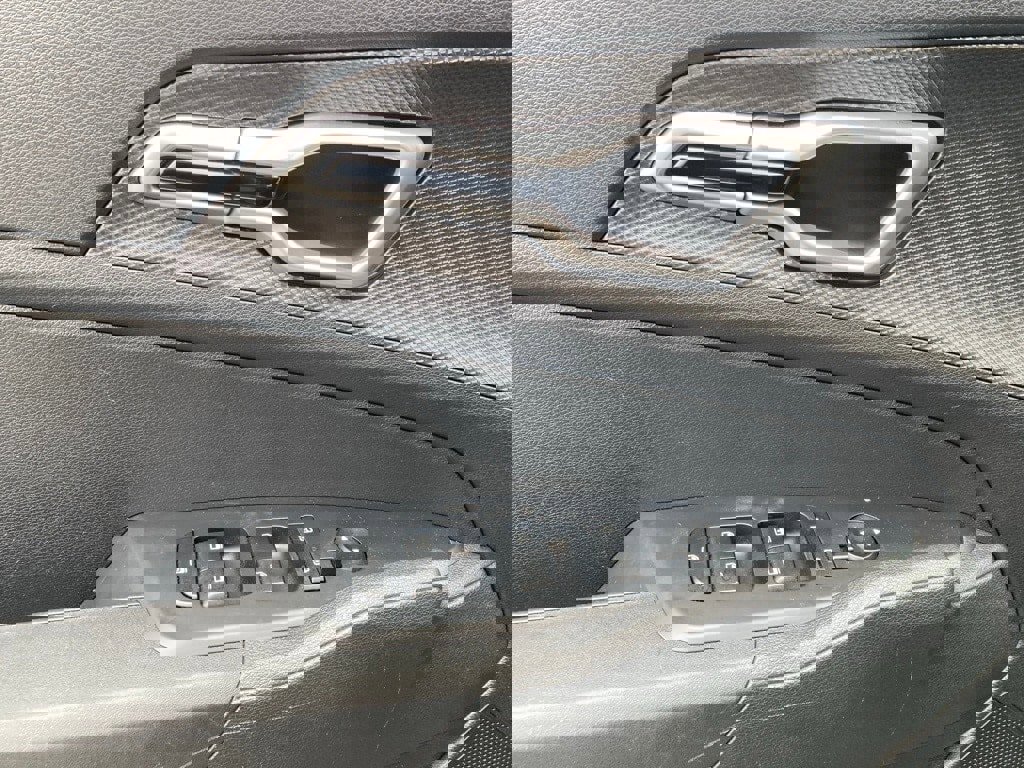 Used 2024 Kia Sportage LX image 12