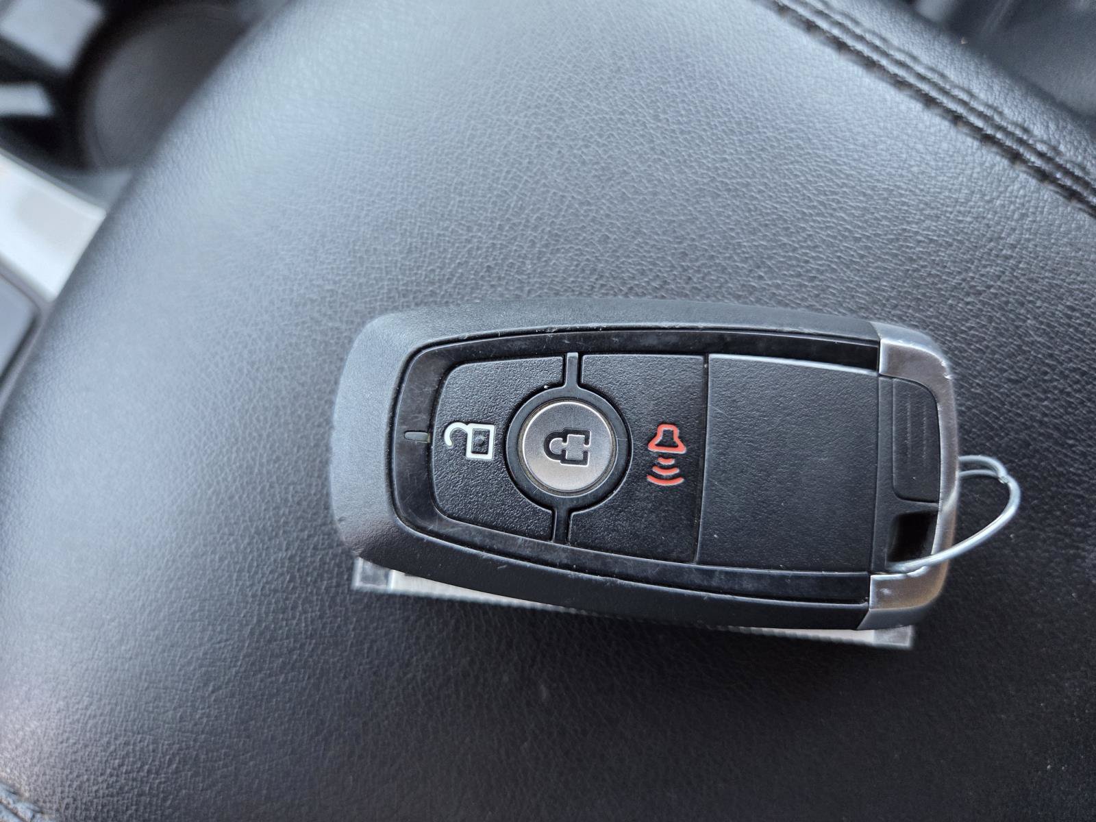 Used 2024 Ford Edge SEL AWD/4WD image 29