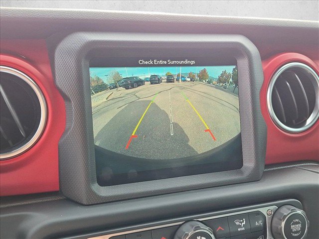 Used 2019 Jeep Wrangler Rubicon AWD/4WD image 13