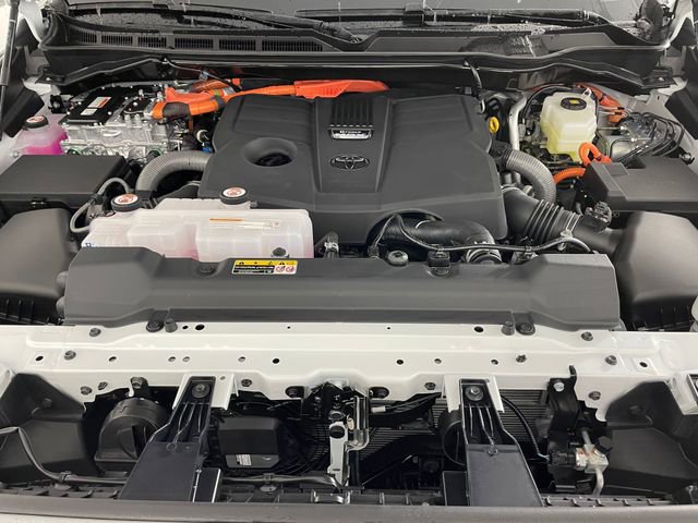 New 2025 Toyota Tundra Platinum image 23