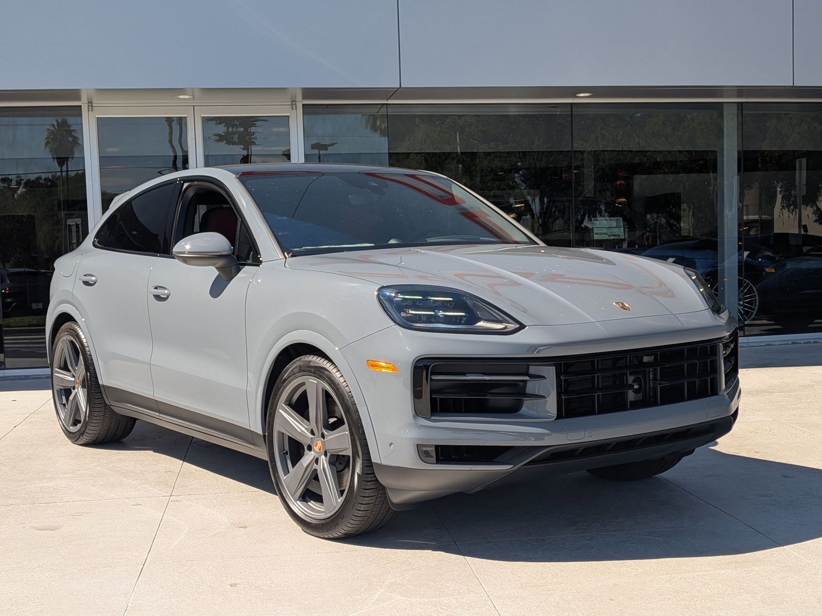 New 2026 Porsche Cayenne Coupe image 7