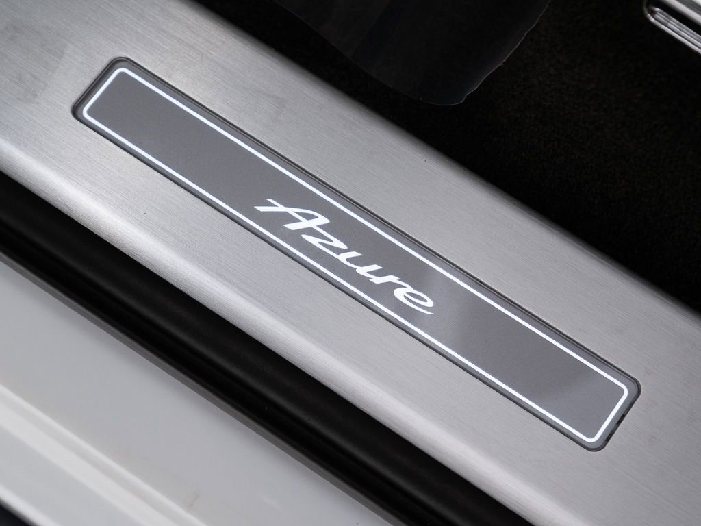 Certified 2023 Bentley Bentayga Extended Wheelbase AWD/4WD image 13