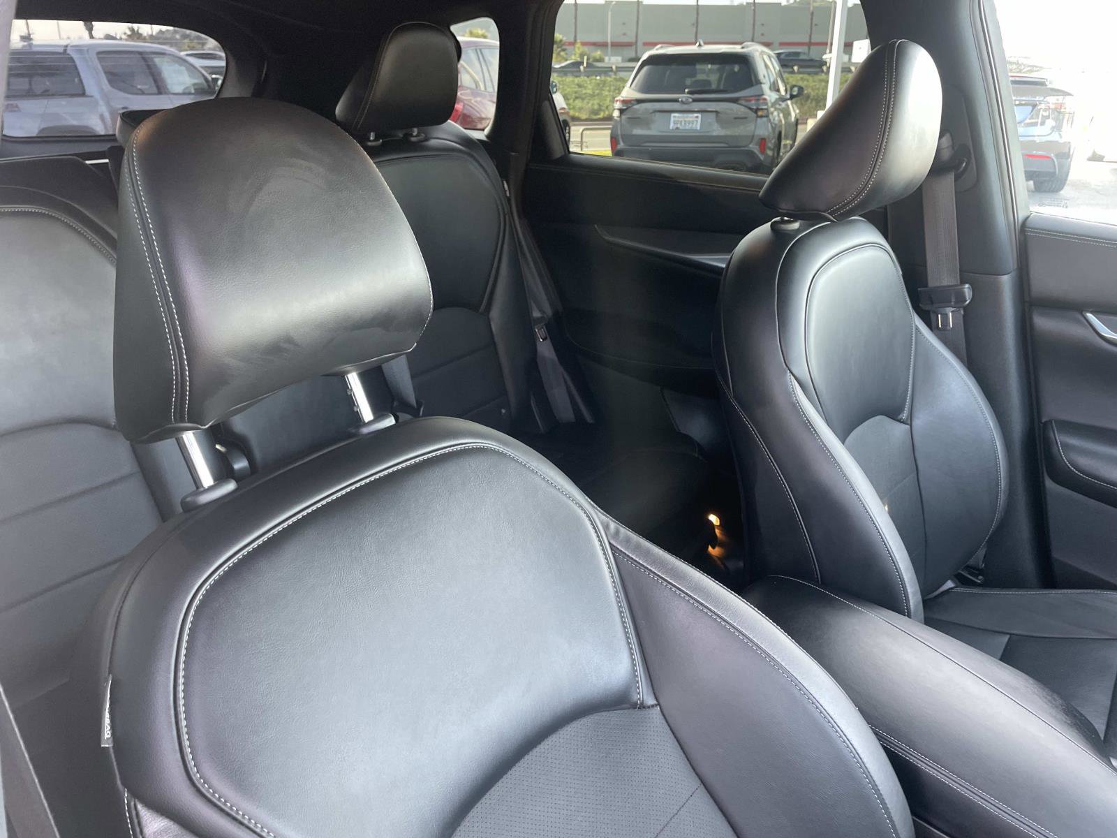 Used 2022 INFINITI QX50 Luxe w/ Appearance Package image 27