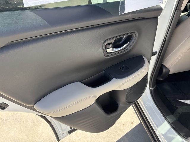 Certified 2025 Honda HR-V LX image 15