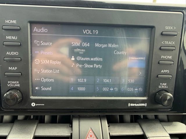 Used 2020 Toyota RAV4 LE image 20