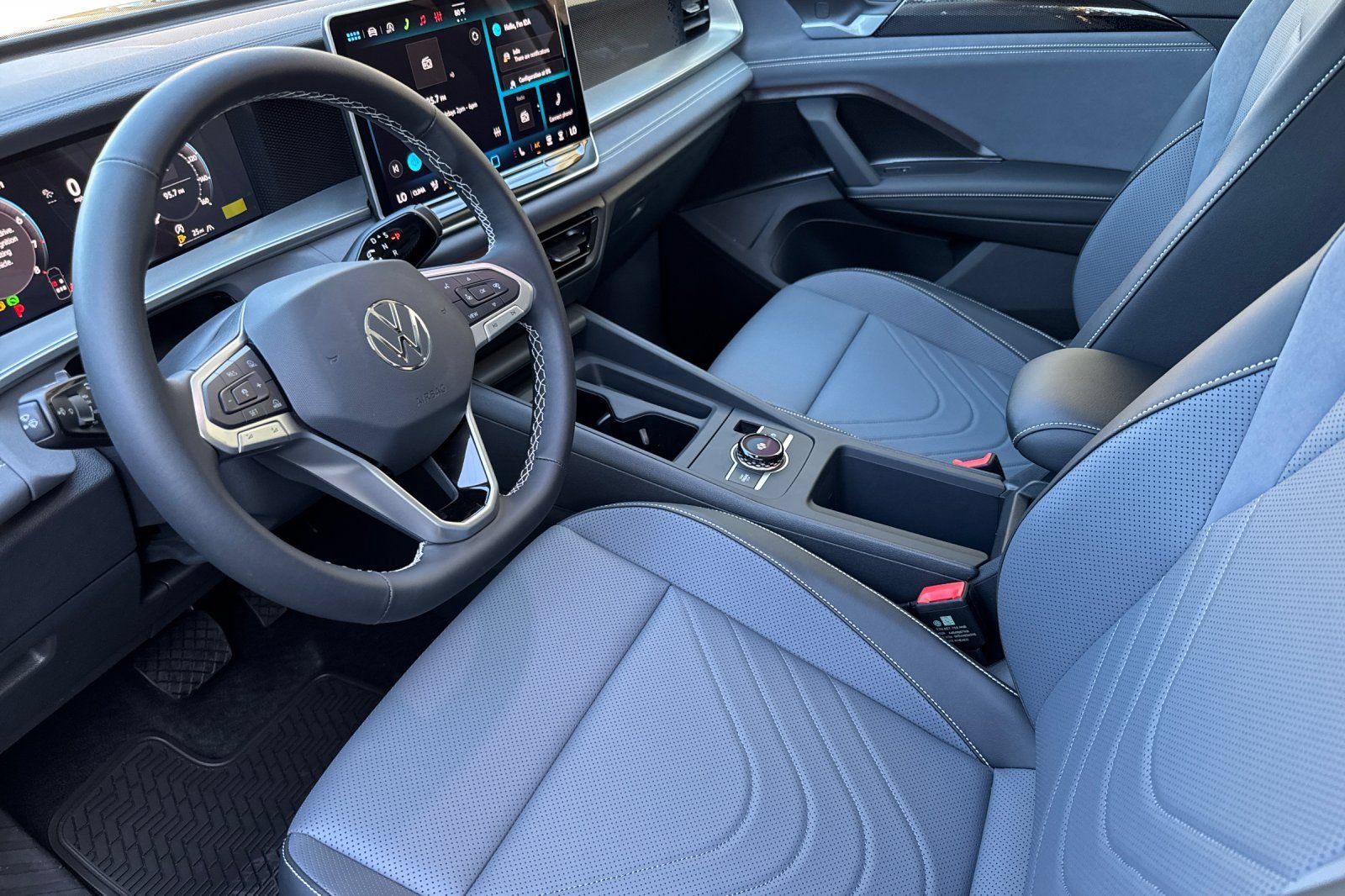 New 2026 Volkswagen Tiguan SE AWD/4WD image 10