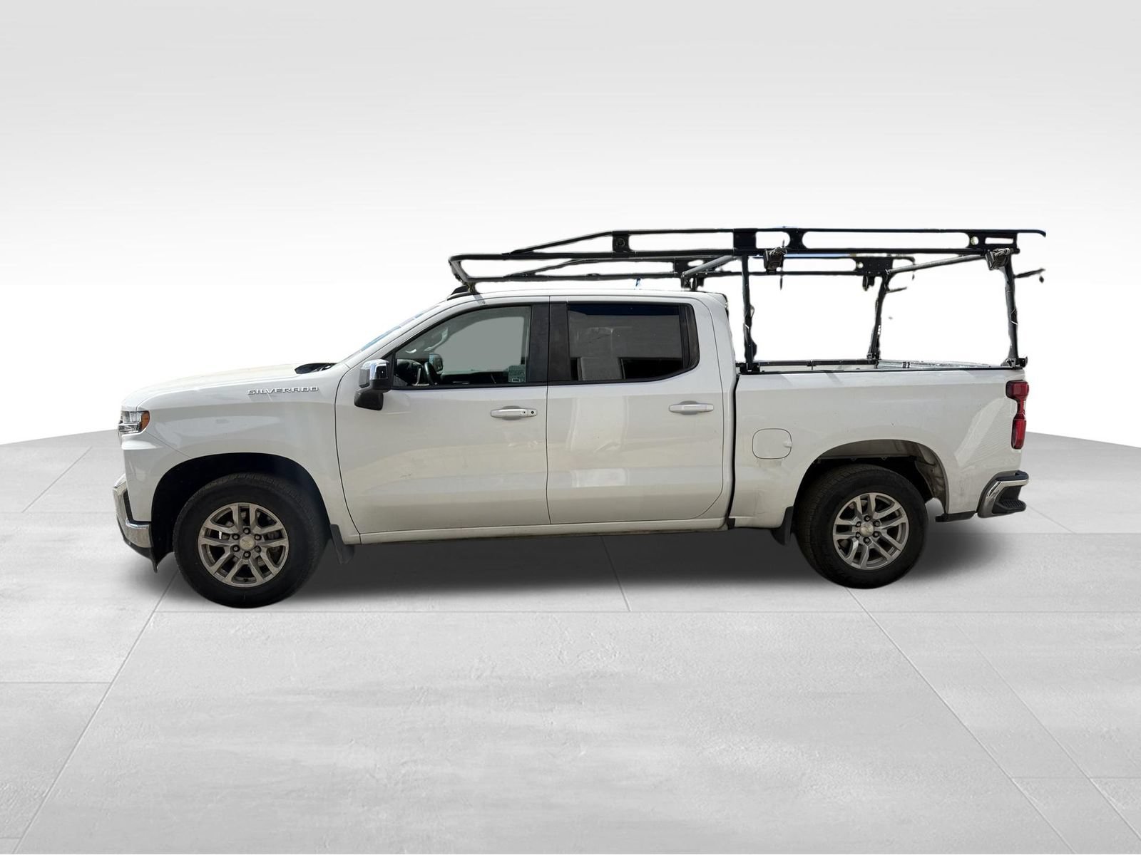 Used 2022 Chevrolet Silverado 1500 LT w/ LPO, Liner Protection Package RWD image 6