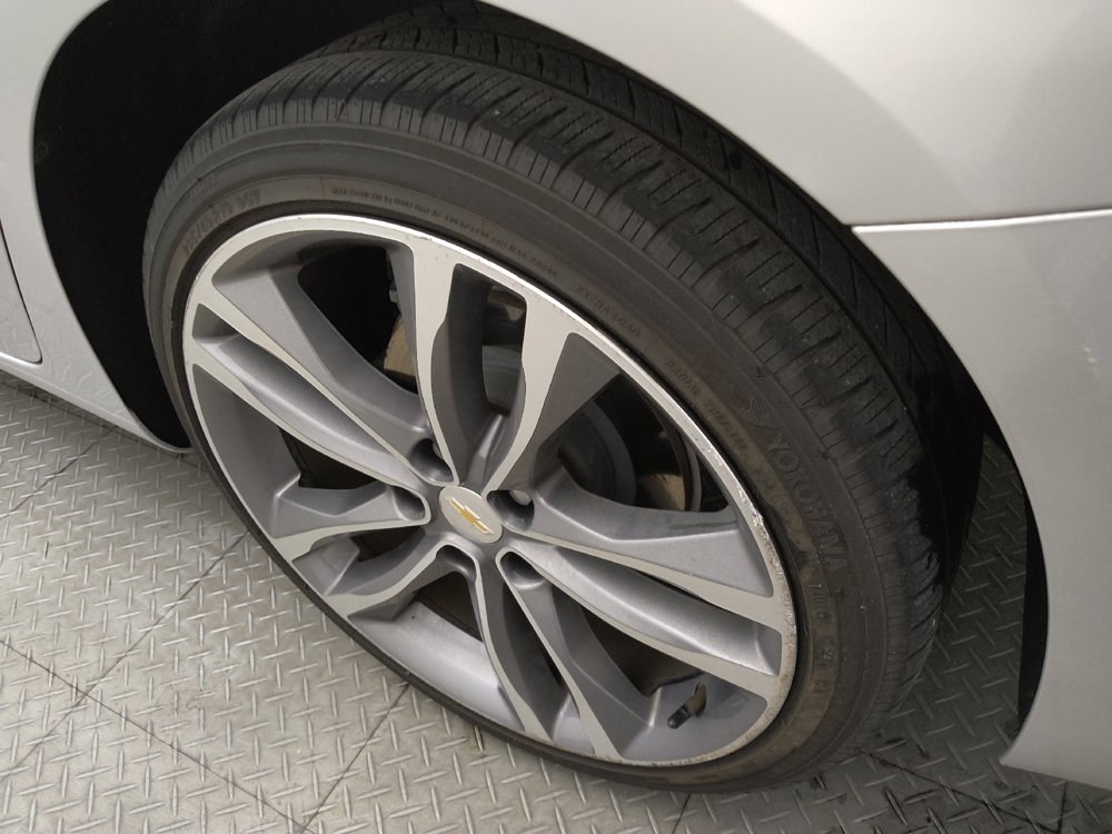Used 2022 Chevrolet Malibu LT FWD image 31