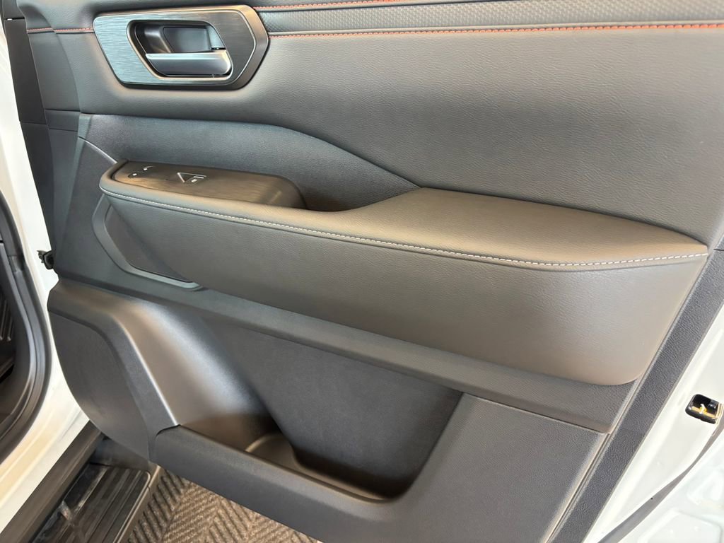 New 2026 Nissan Armada PRO-4X image 22
