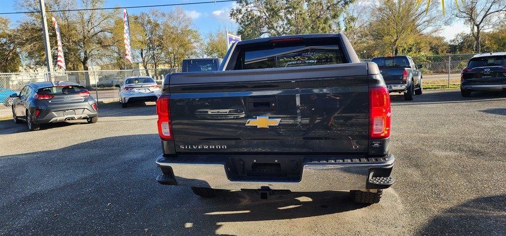 Used 2017 Chevrolet Silverado 1500 LT w/ High Desert Package RWD image 17
