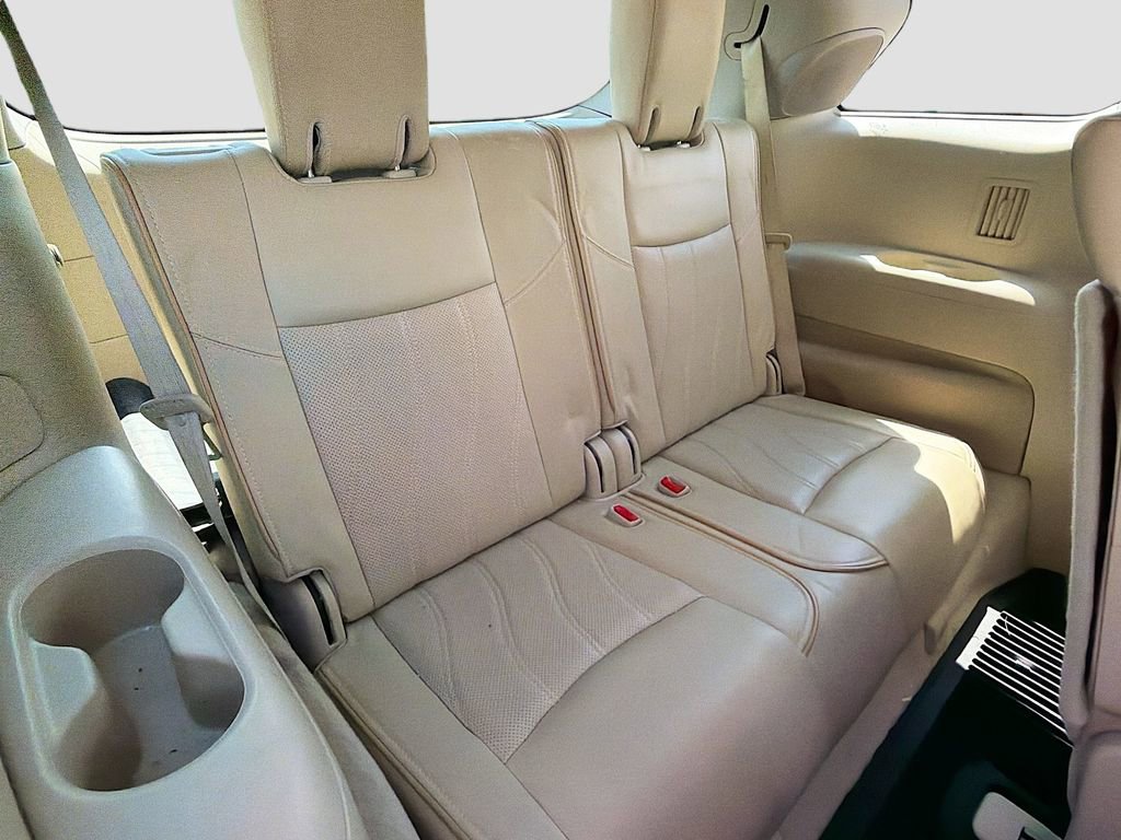 Used 2013 INFINITI JX35 FWD w/ Premium Pkg image 23