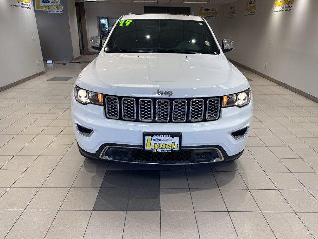 Used 2019 Jeep Grand Cherokee Limited w/ Trailer Tow Group IV AWD/4WD image 27