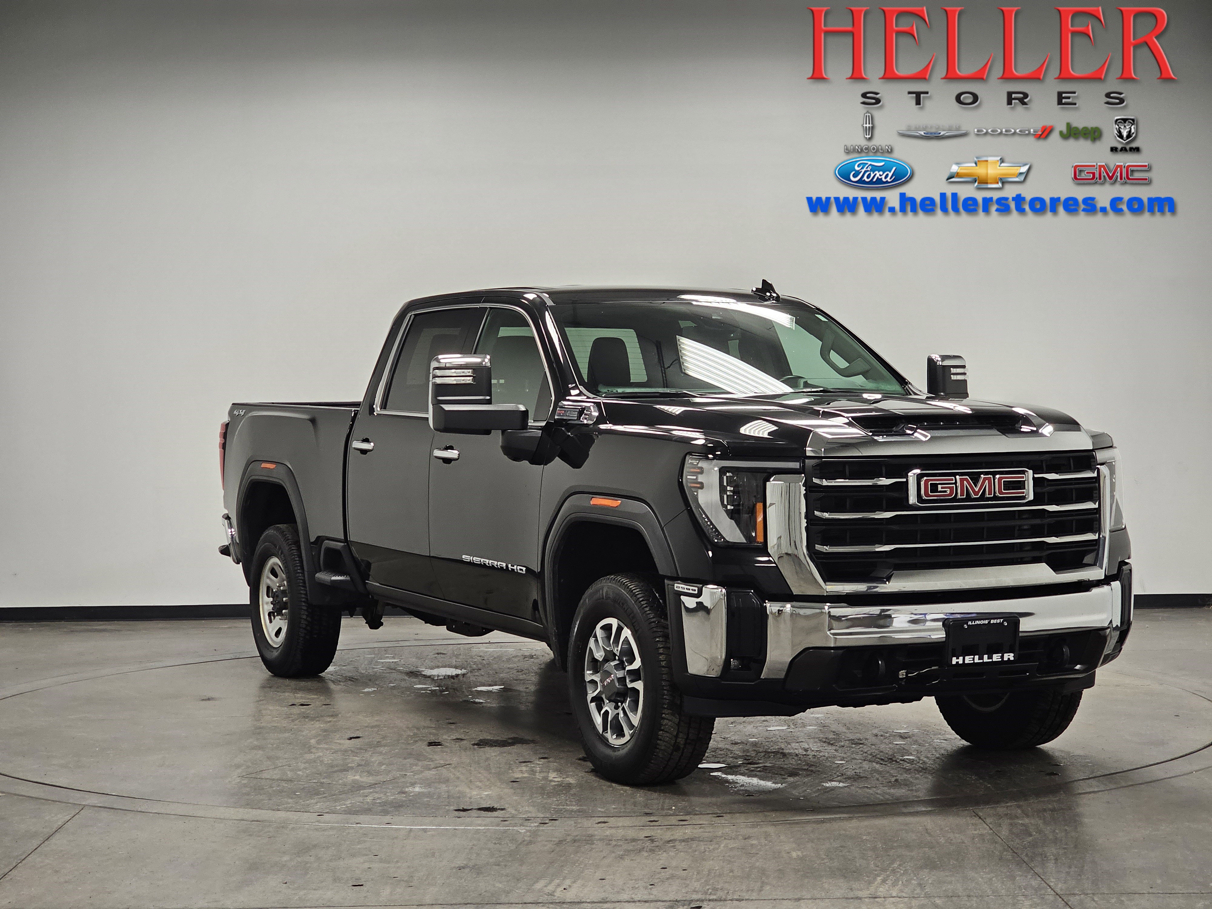 Used 2024 GMC Sierra 2500 SLT image 1
