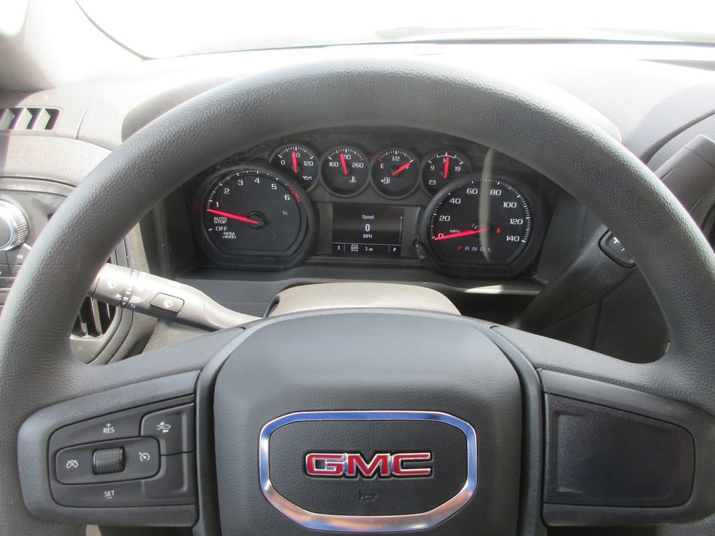 New 2026 GMC Sierra 1500 Pro image 14